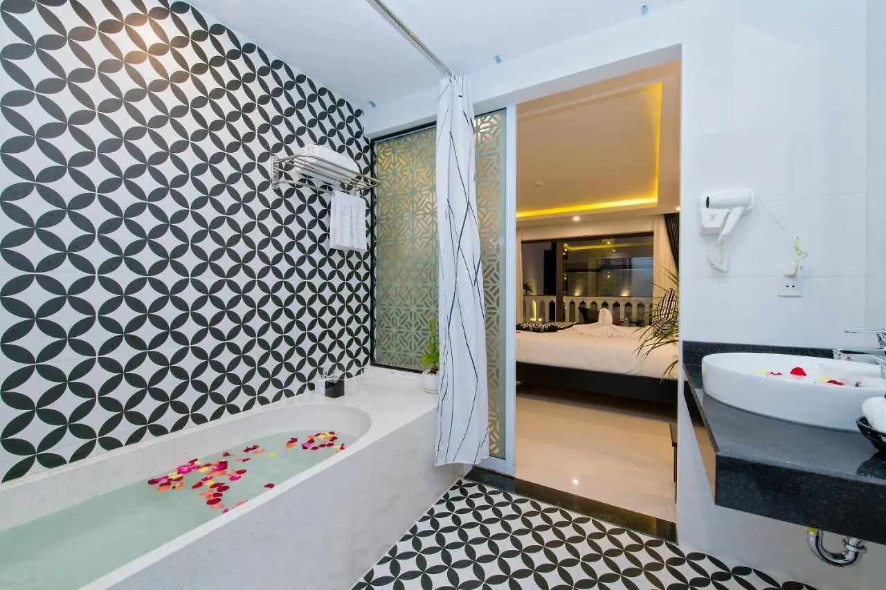Gem Riverside Hotel Hoi An