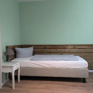 Haus Am Bach - Gemuetliche 2*, Allershausen Germany